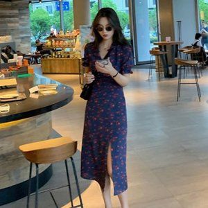 Blue Floral Streight Dress Split Long Ruffle Short Sleeve SV Neck Split SZ S NWT